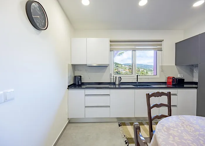 Vivenda Paz Lobo By Your Key Madeira 加乌拉